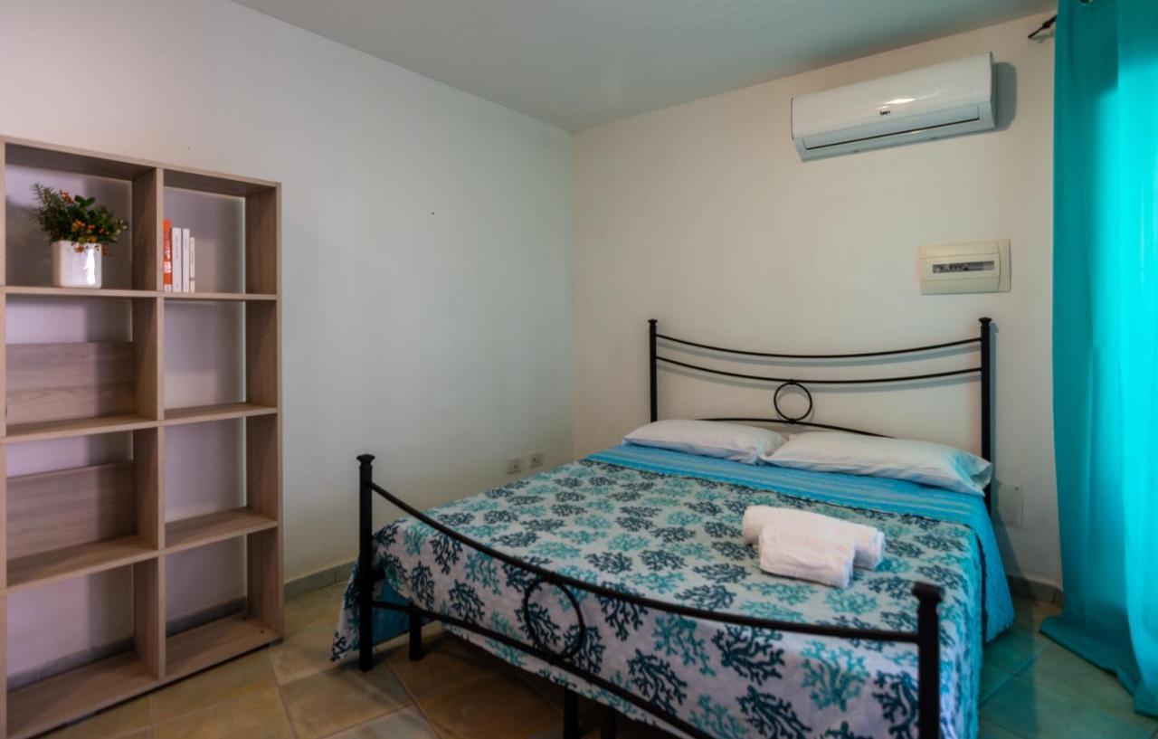 الشقق الفندقية غولفو أرانتْشيفي  Residenze Il Girasole المظهر الخارجي الصورة